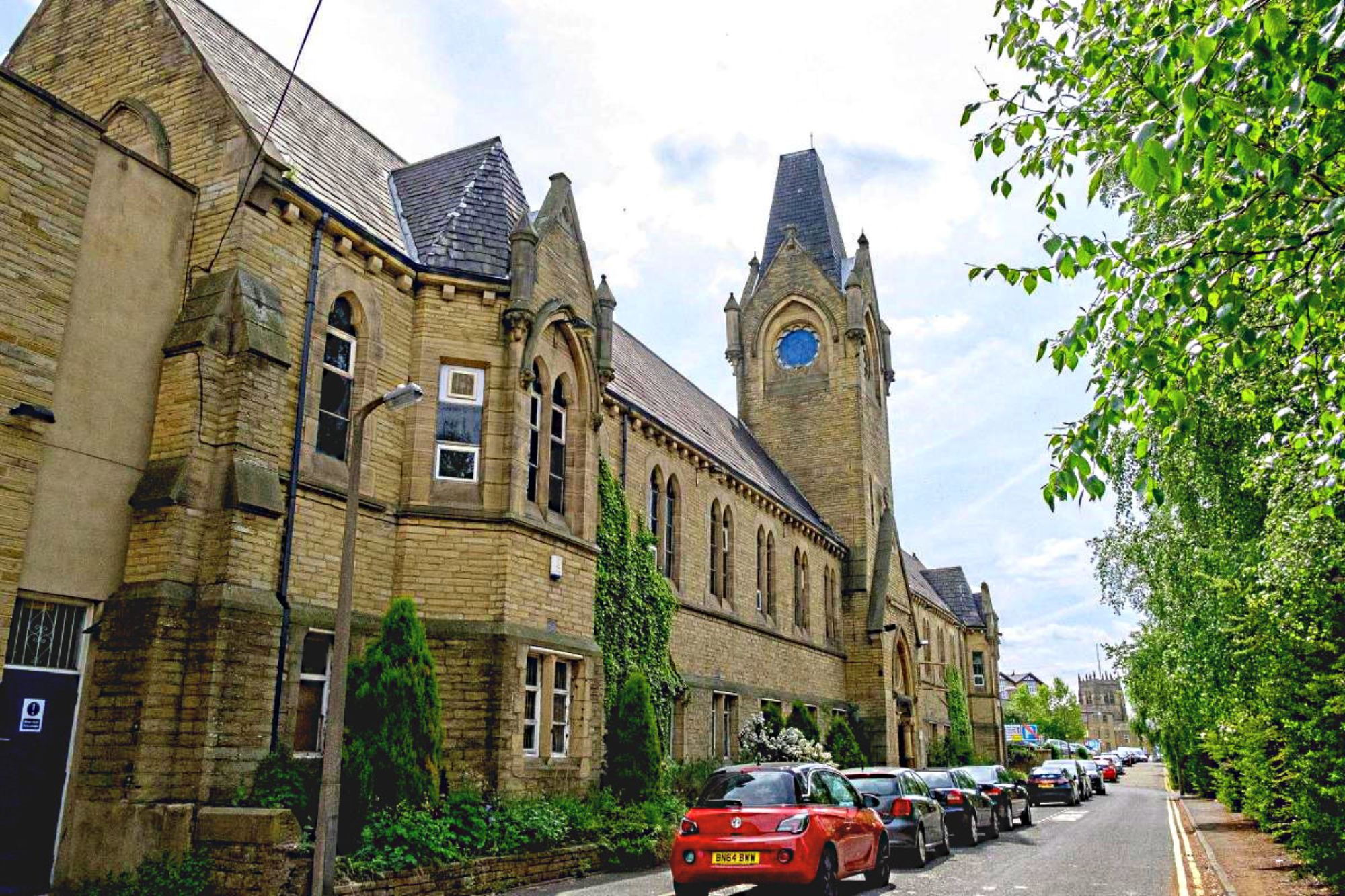 Old School Apartments Instore Direct